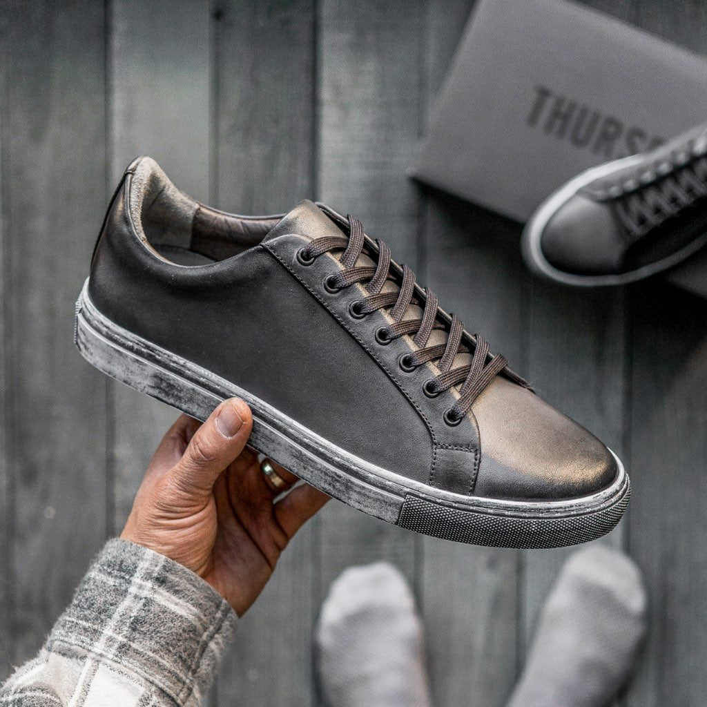 premier low top | distressed grey