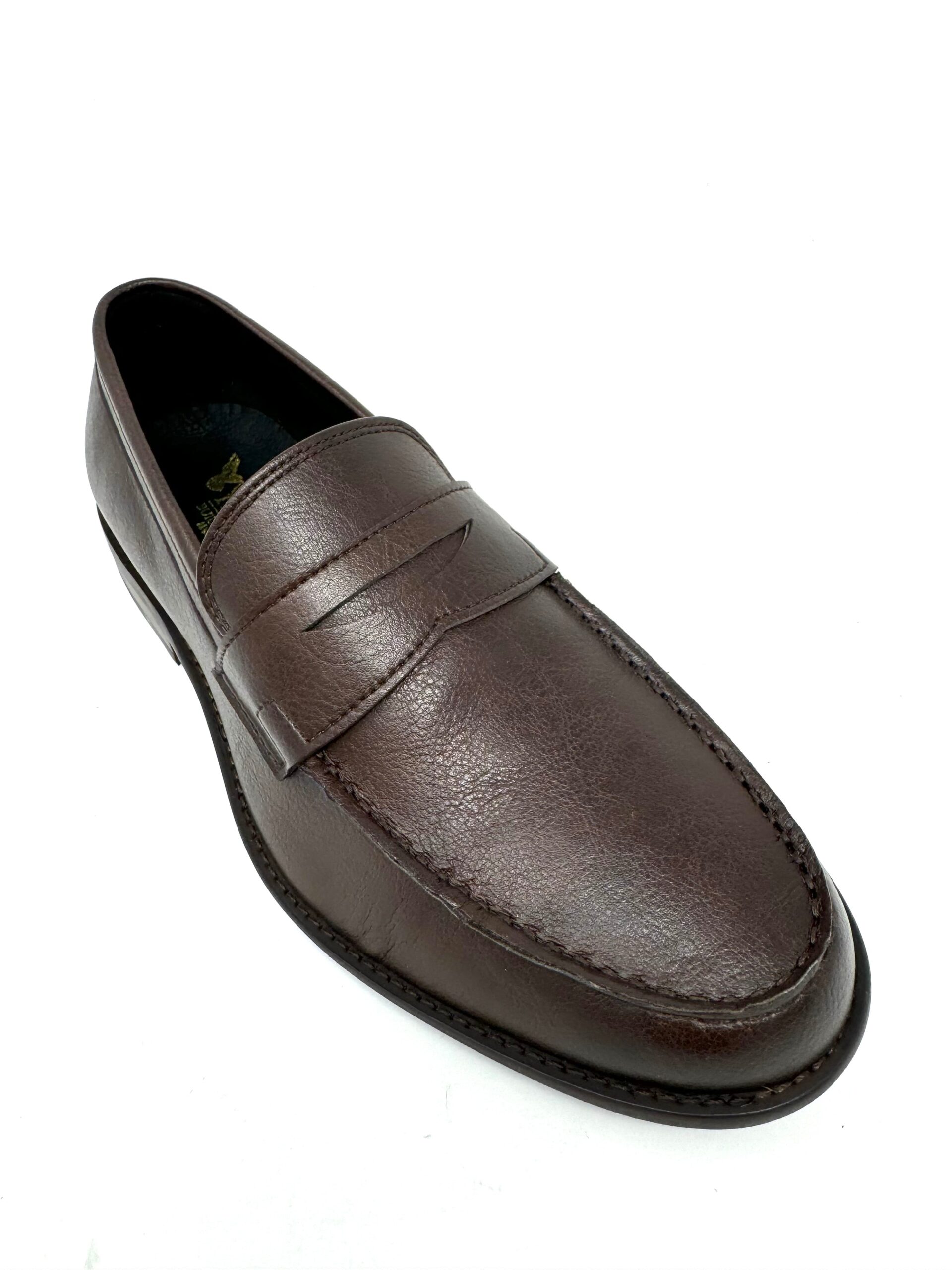 Anthony Loafer in Brown from Novacas - Image 4