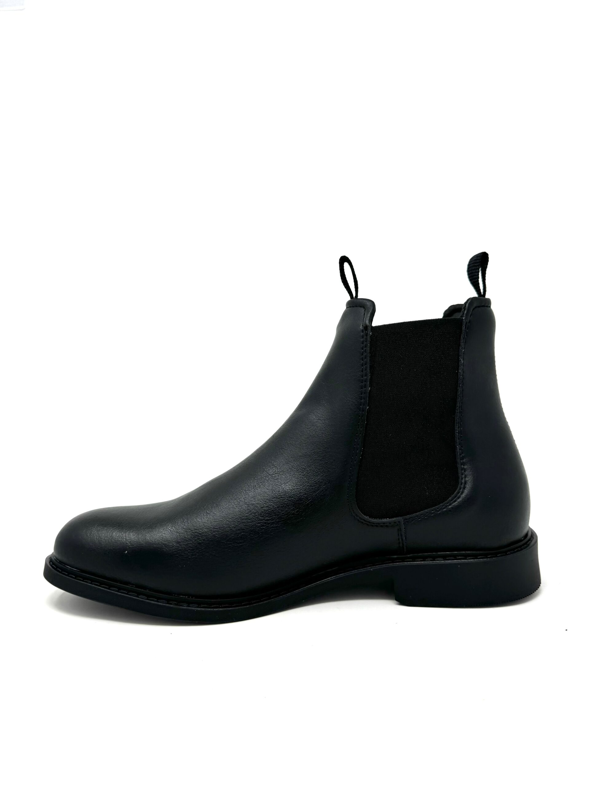 Bruce Chelsea Boot in Black from Novacas - Image 2