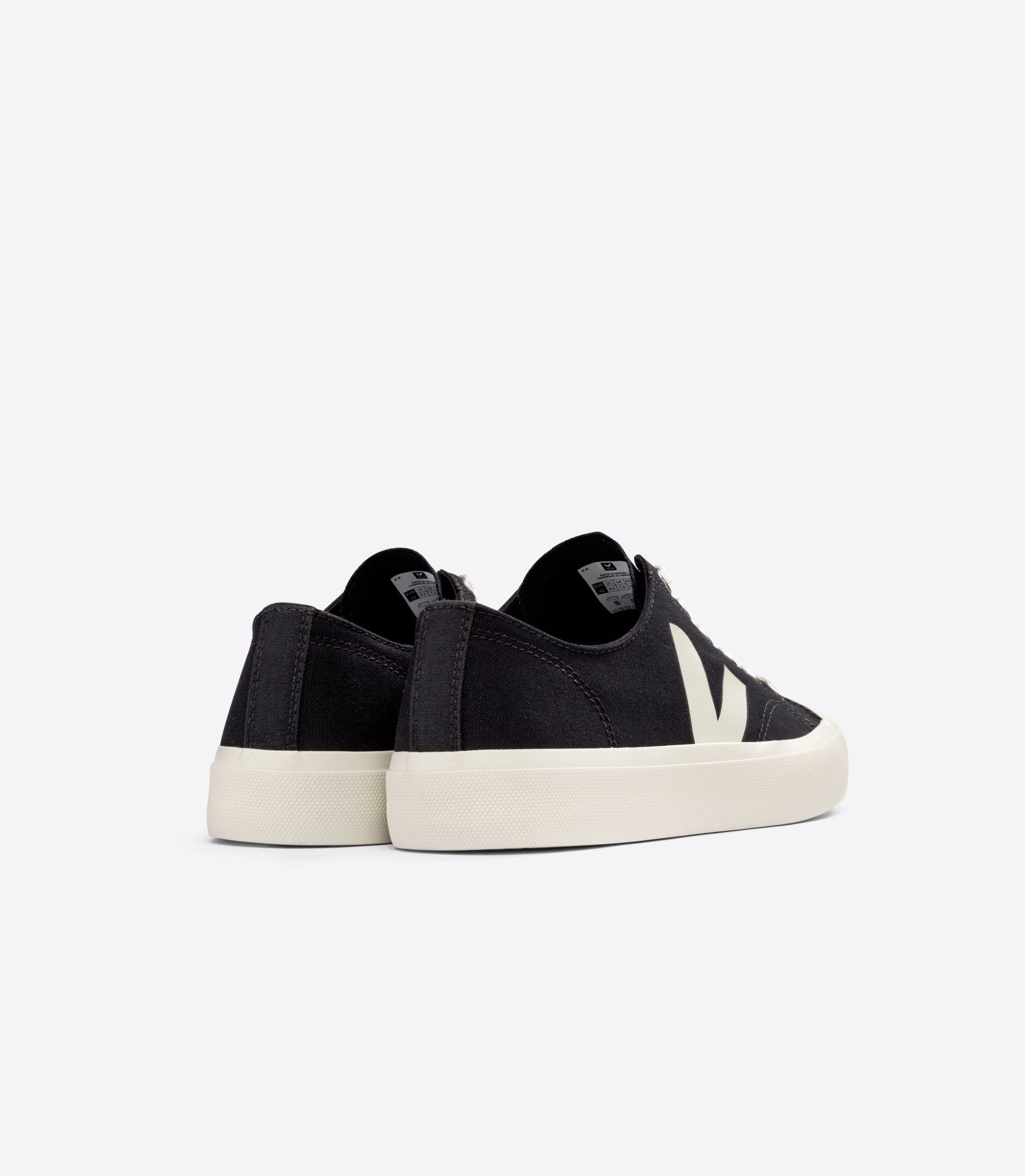 Wata II Low Canvas in Black Pierre from Veja - Image 4