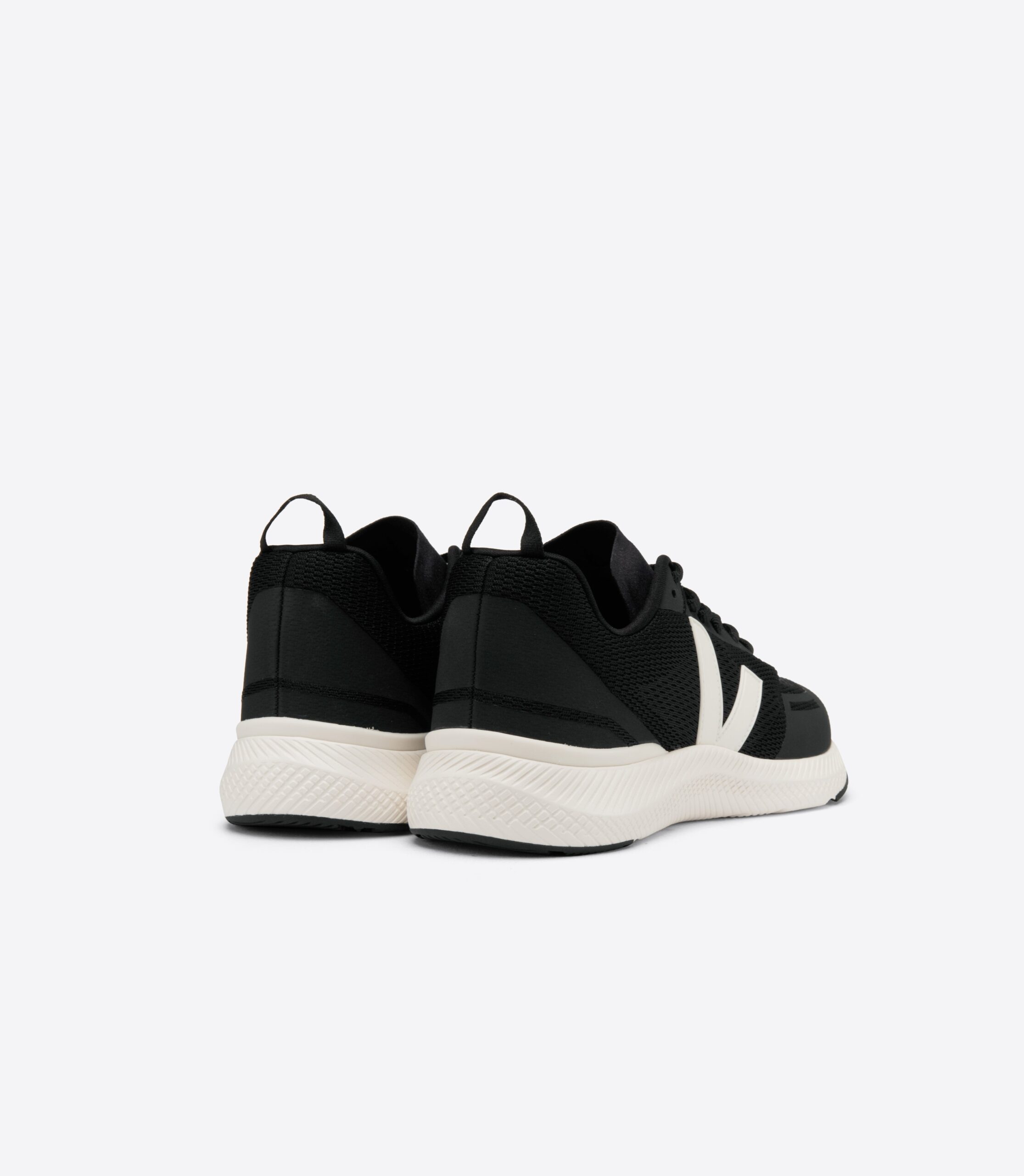 Impala Mesh in Black from Veja - Image 3