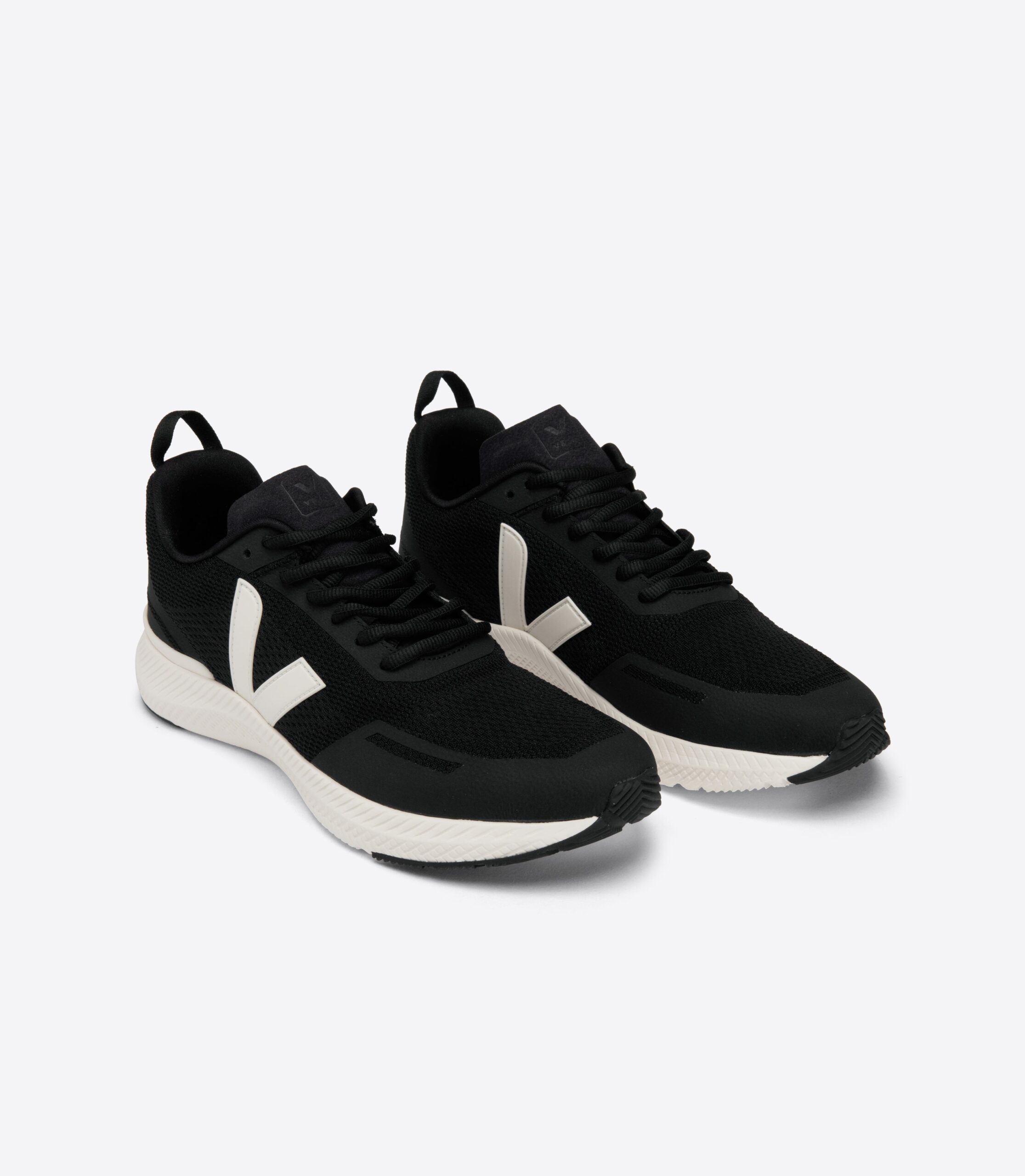 Impala Mesh in Black from Veja - Image 2