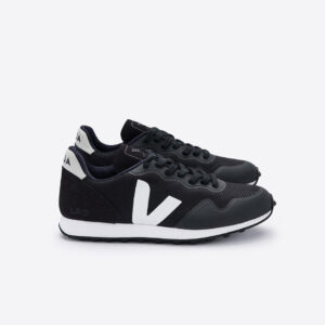SDU B-Mesh in Black from Veja
