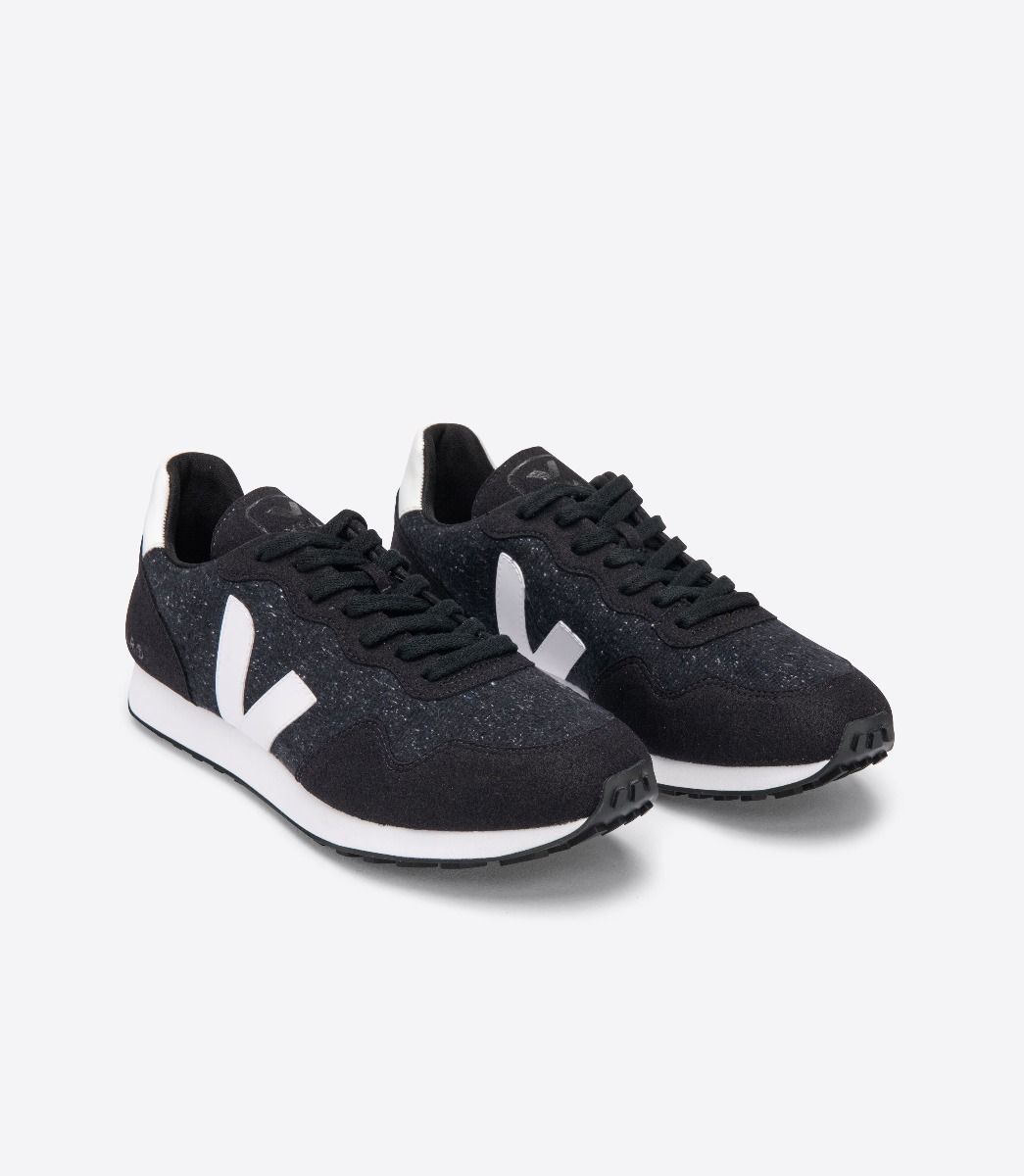 SDU Flannel in Black White from Veja - Image 2